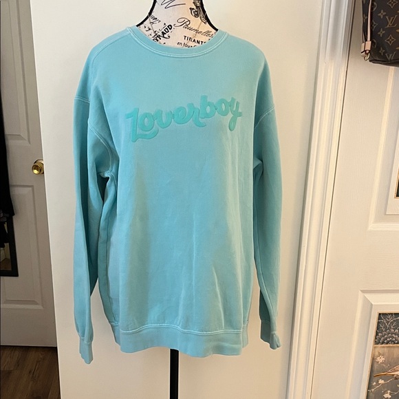 Comfort Colors Tops - 💗Blue Sweatshirt